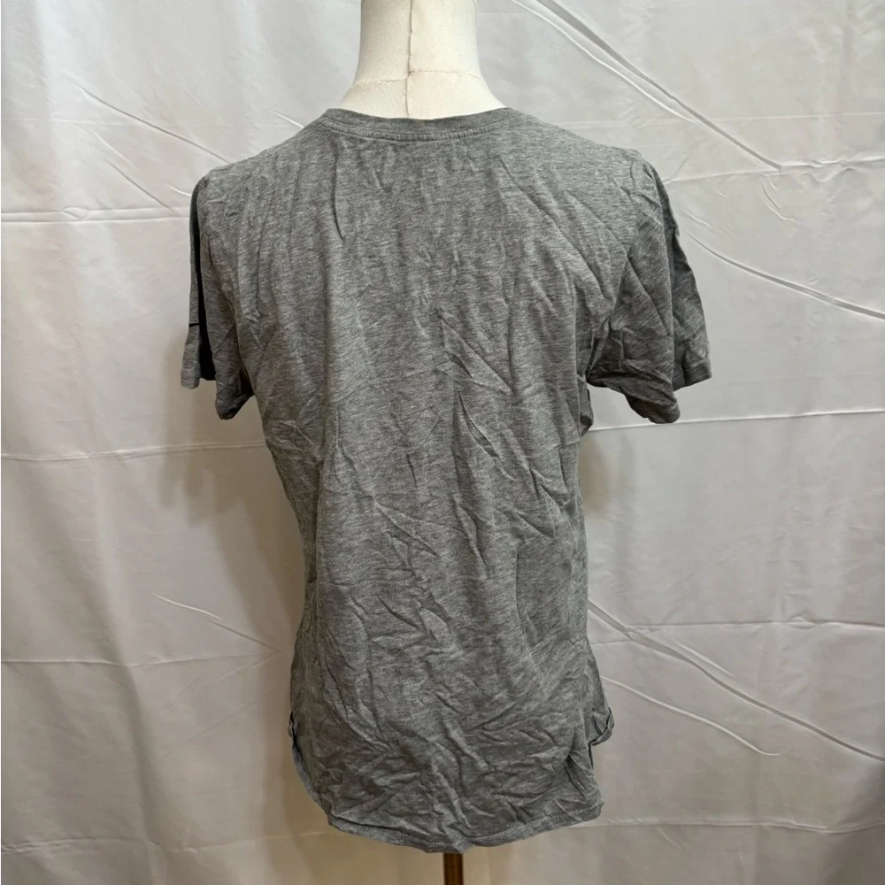 Nike‎ The Nike Tee Women’s Large Gray Short Sleeve Swoosh Logo T Shirt